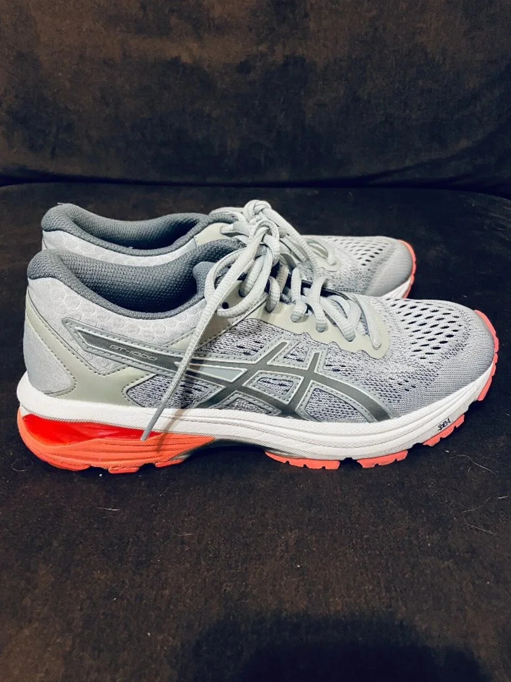 Asics gt 1000